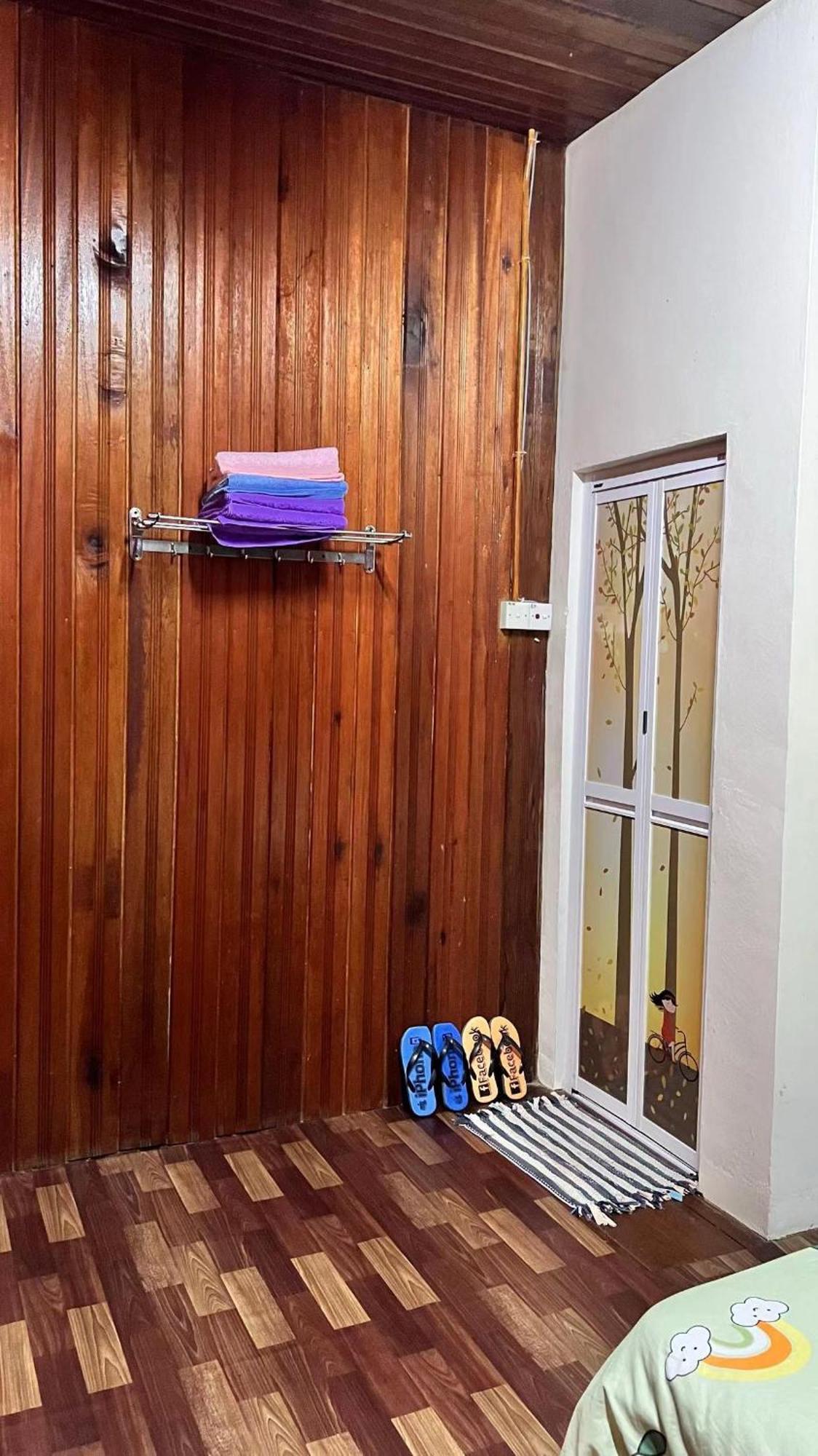 Country House Pulai Holiday Village Gua Musang Ngoại thất bức ảnh