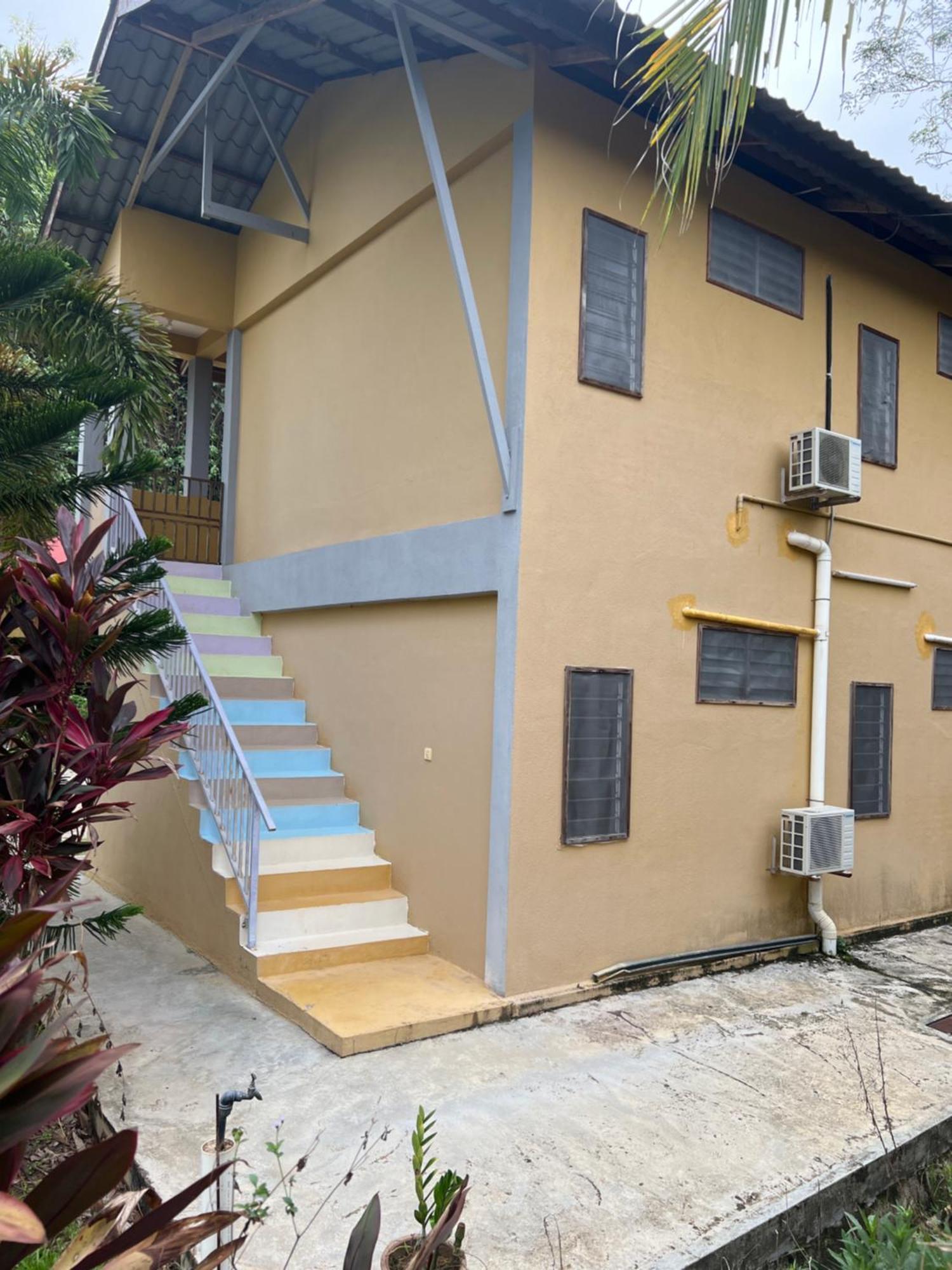 Country House Pulai Holiday Village Gua Musang Ngoại thất bức ảnh